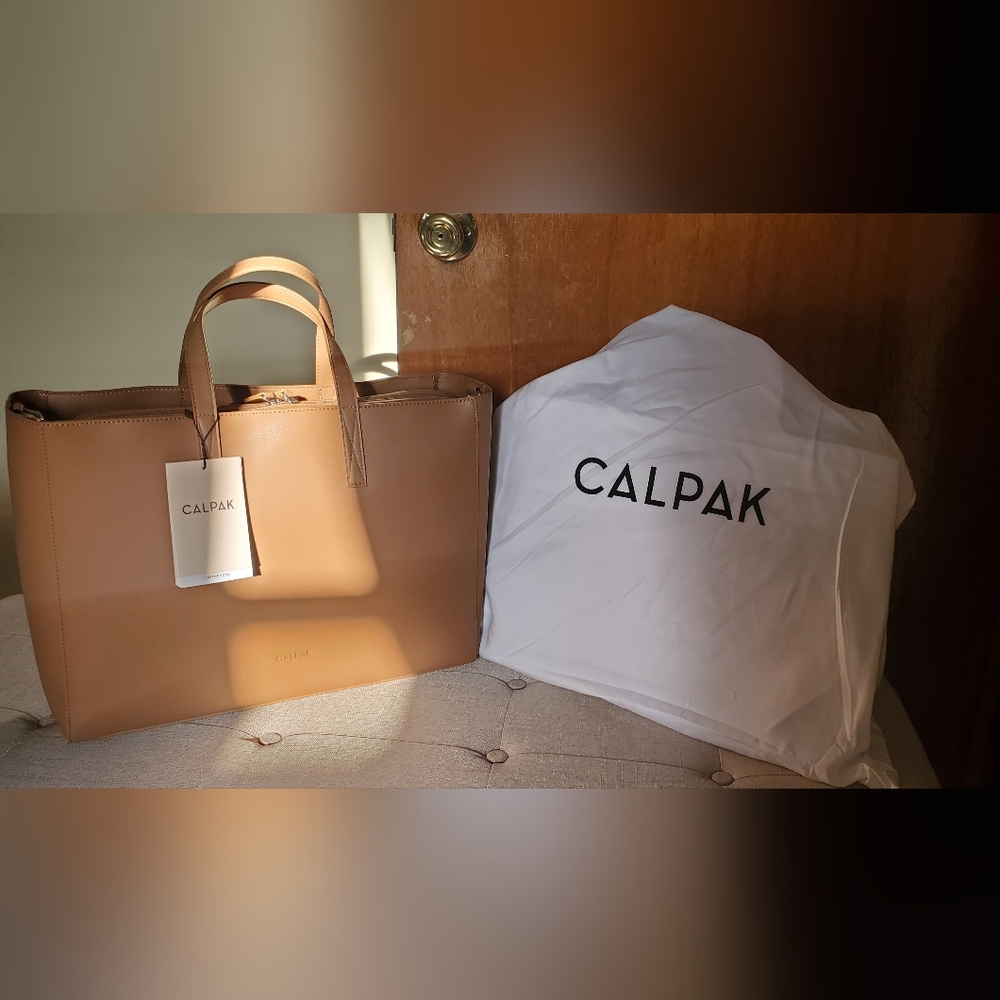 ❤️SOLD ON CROSSPOST❤️ Calpak Haven Tote in Toffee